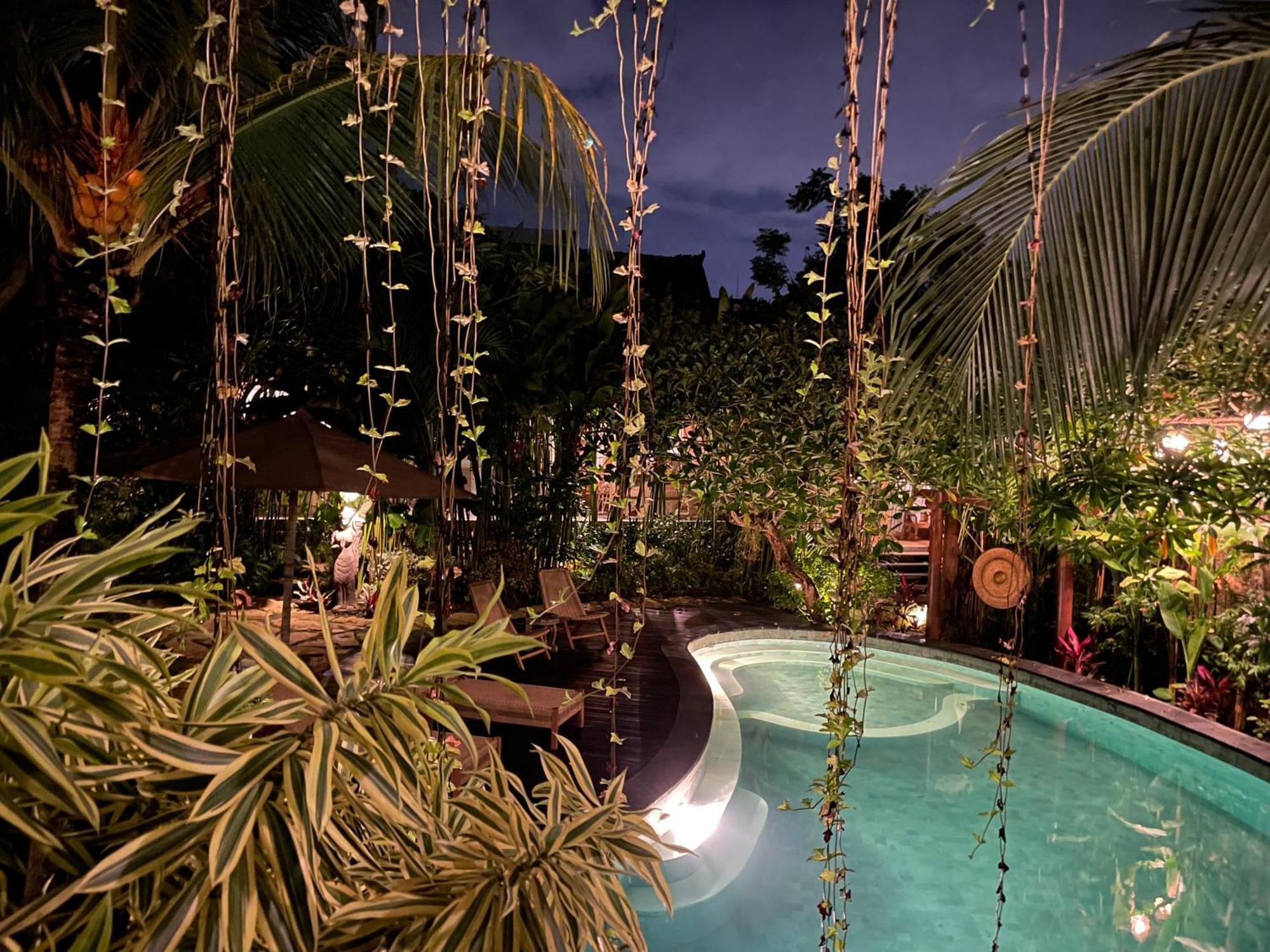 Umakayu Joglo Villa Canggu - Boutique Hotel Exterior photo